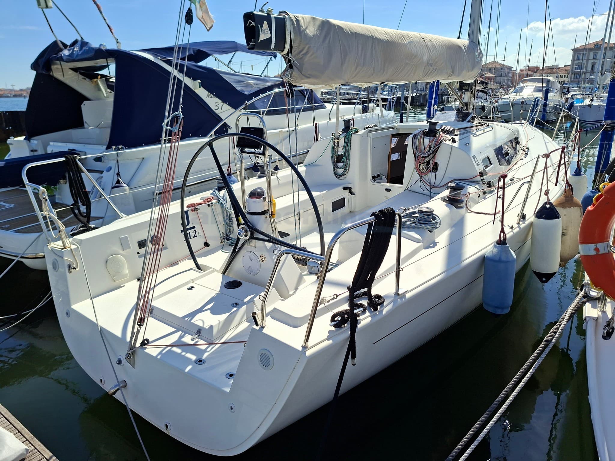 Jboats J-112 E